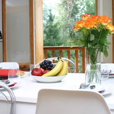 Appartement Penthouse Apartment, 3 Bedroom With Private Balcony *