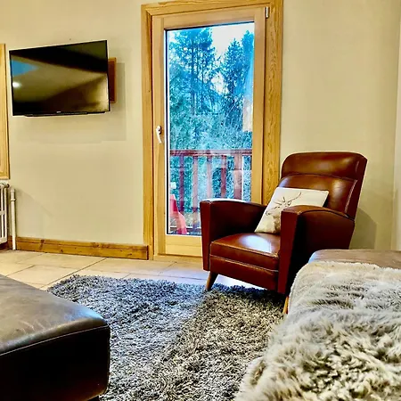 Appartement Penthouse Apartment, 3 Bedroom With Private Balcony *